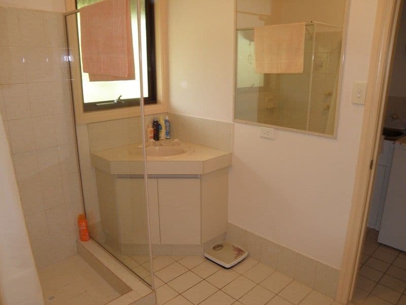 3/2 Stanhill Drive, Surfers Paradise, QLD, 4217, Surfers Paradise - Thumbnail 6