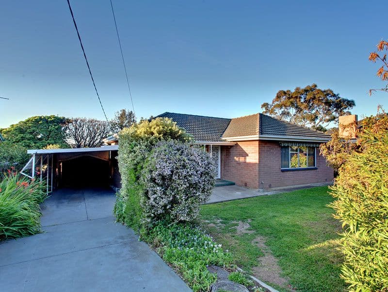 15 Kelly Road, CHRISTIES BEACH SA 5165, Christies Beach - Thumbnail 2