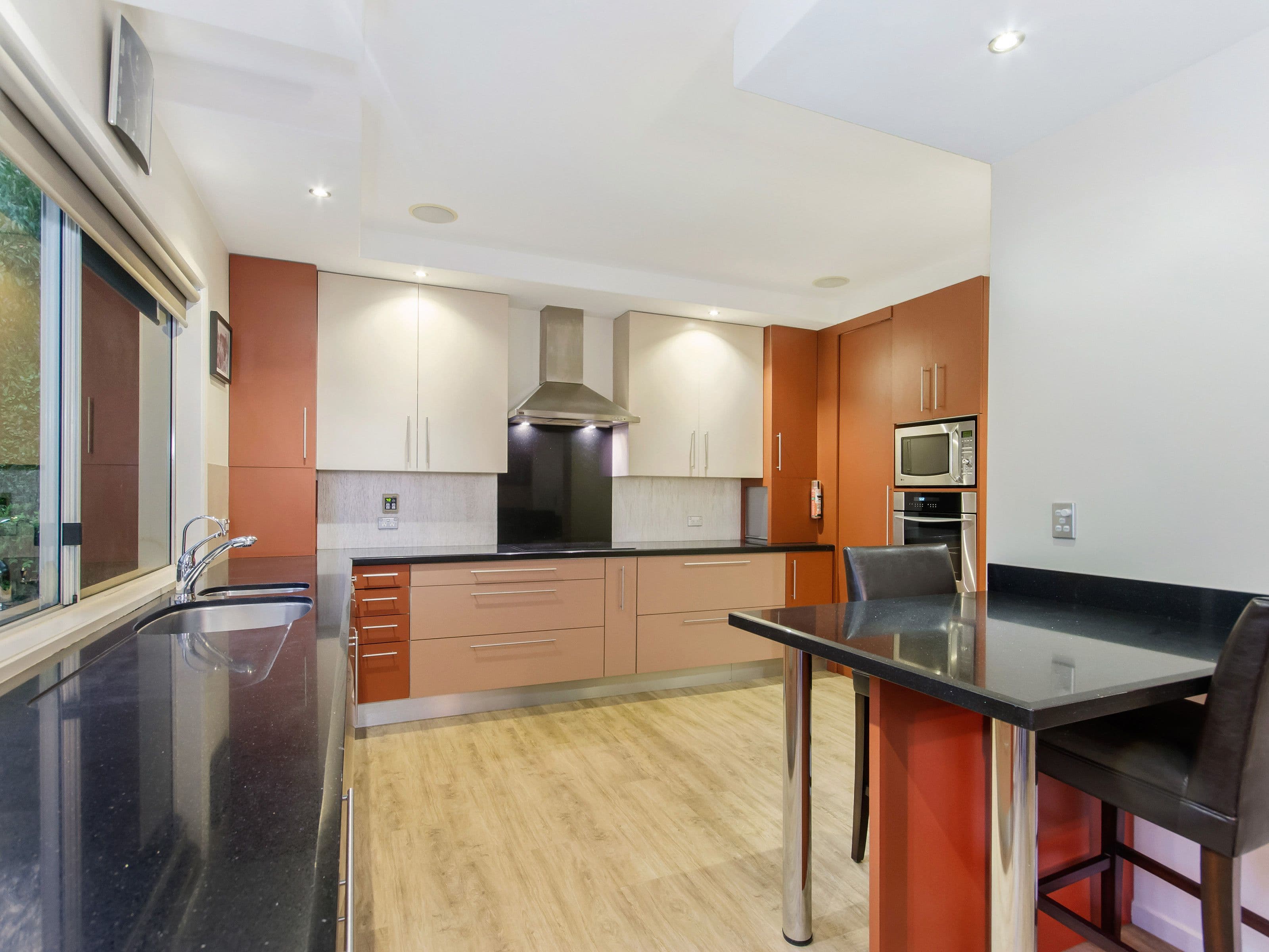 16 Wimbledon Way, Oxenford QLD 4210, Oxenford - Thumbnail 8
