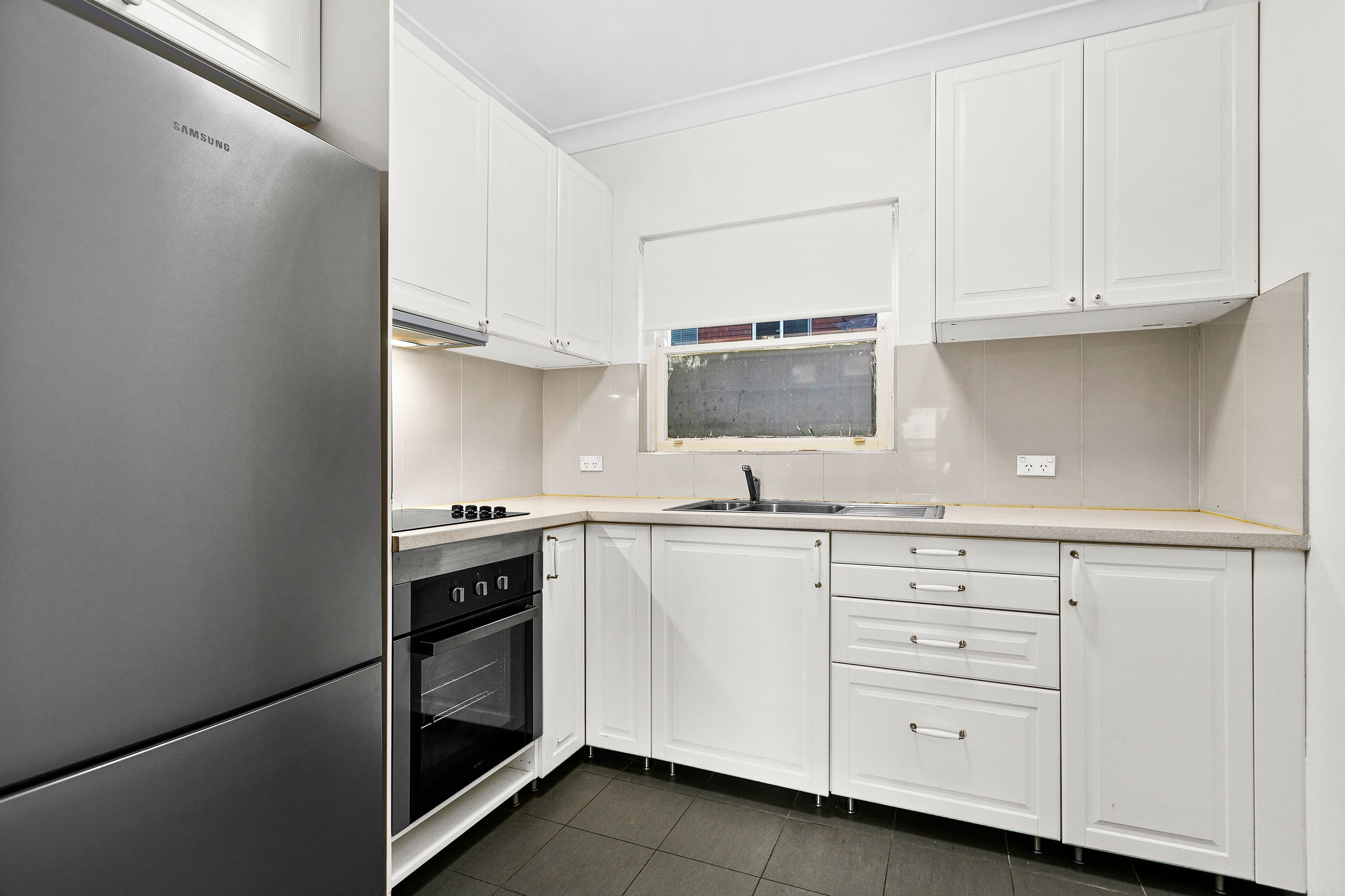27 Gloucester Road, Hurstville NSW 2220, Hurstville - Thumbnail 3