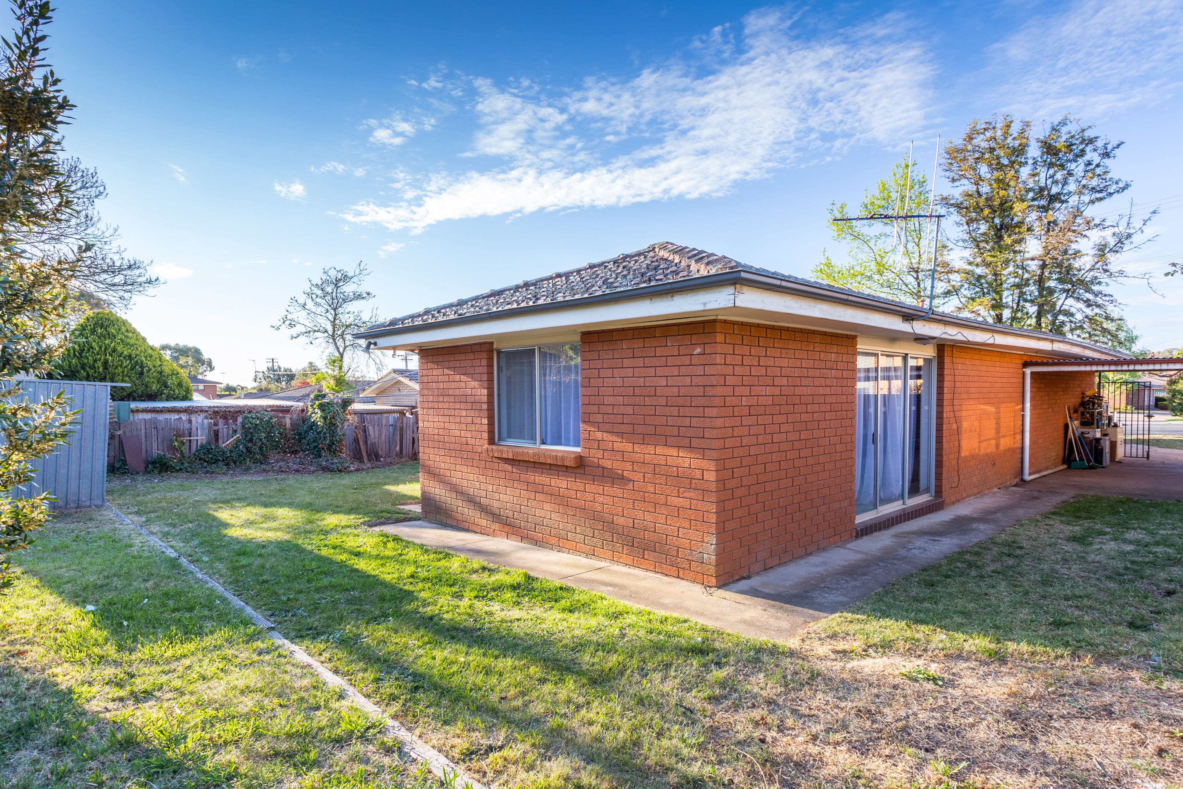94 Matthews Avenue, Orange - Thumbnail 3