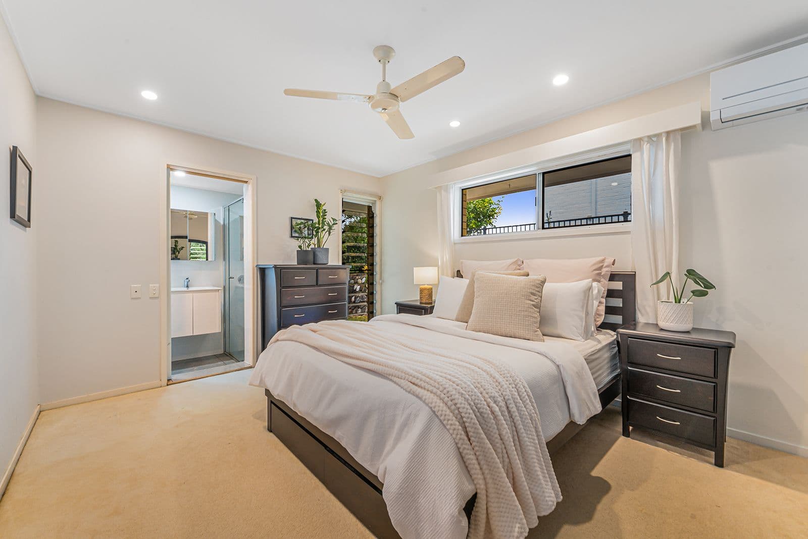 23 Rowena Street, Kenmore QLD 4069, Kenmore - Thumbnail 7