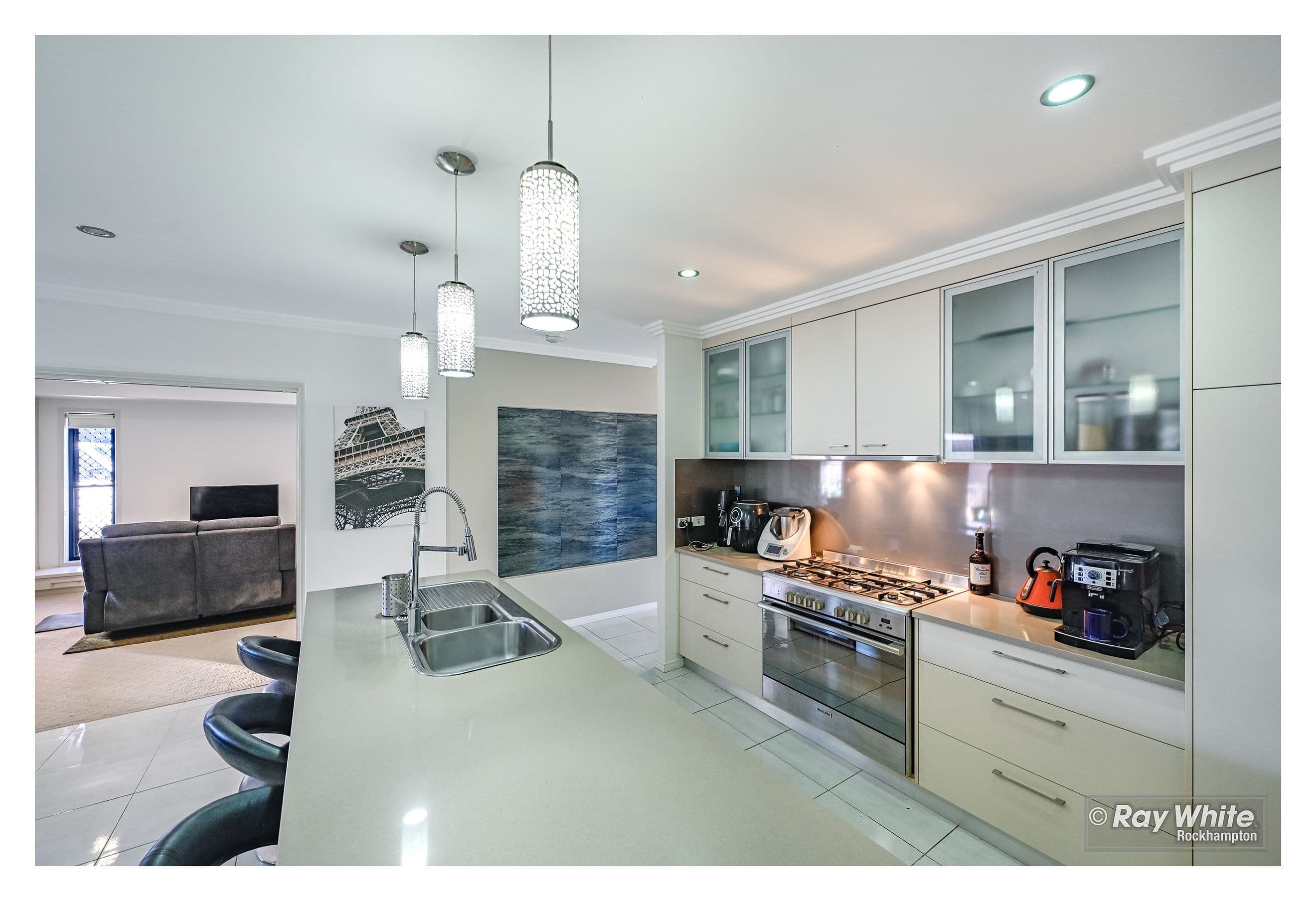 20 Tamarind Avenue, Norman Gardens QLD 4701, Norman Gardens - Thumbnail 3