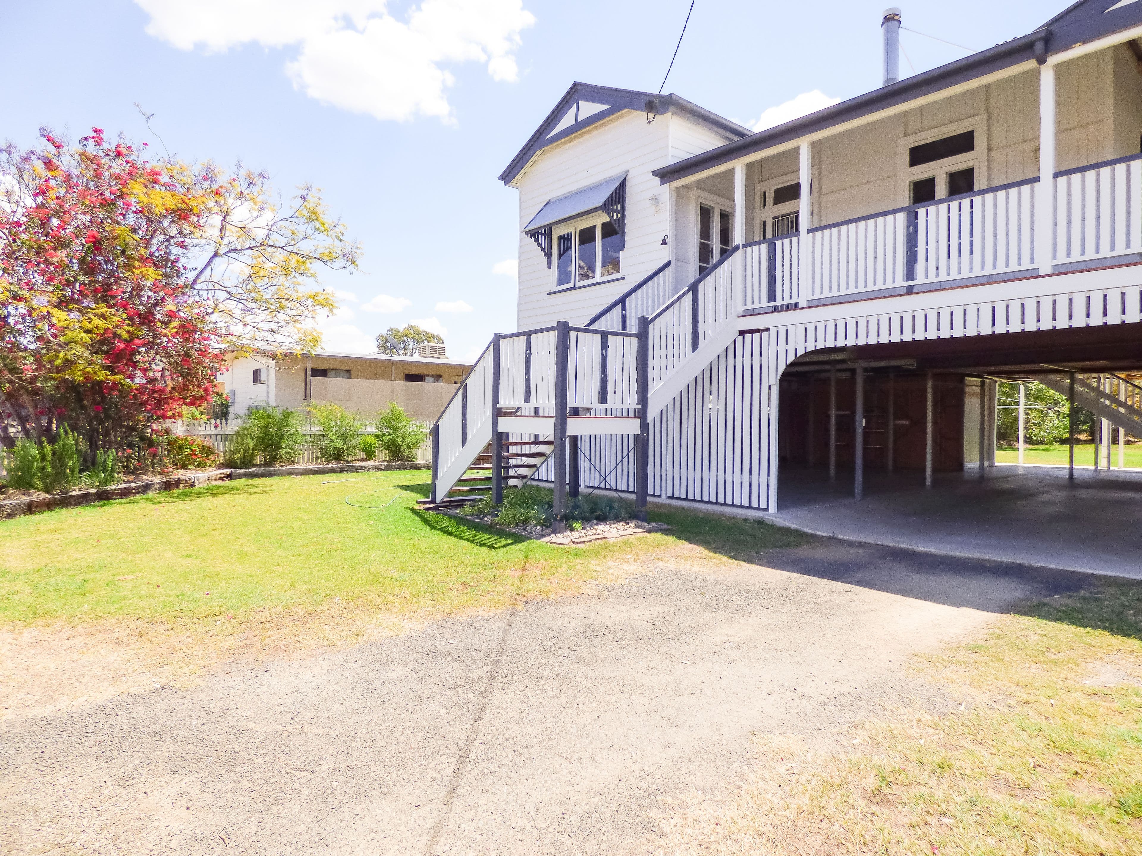 37 Ivy Street, Roma QLD 4455, Roma - Thumbnail 2