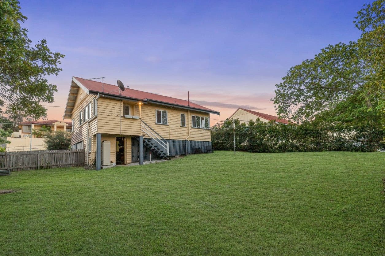 295 Webster Road, Stafford Heights QLD 4053, Stafford Heights - Thumbnail 3