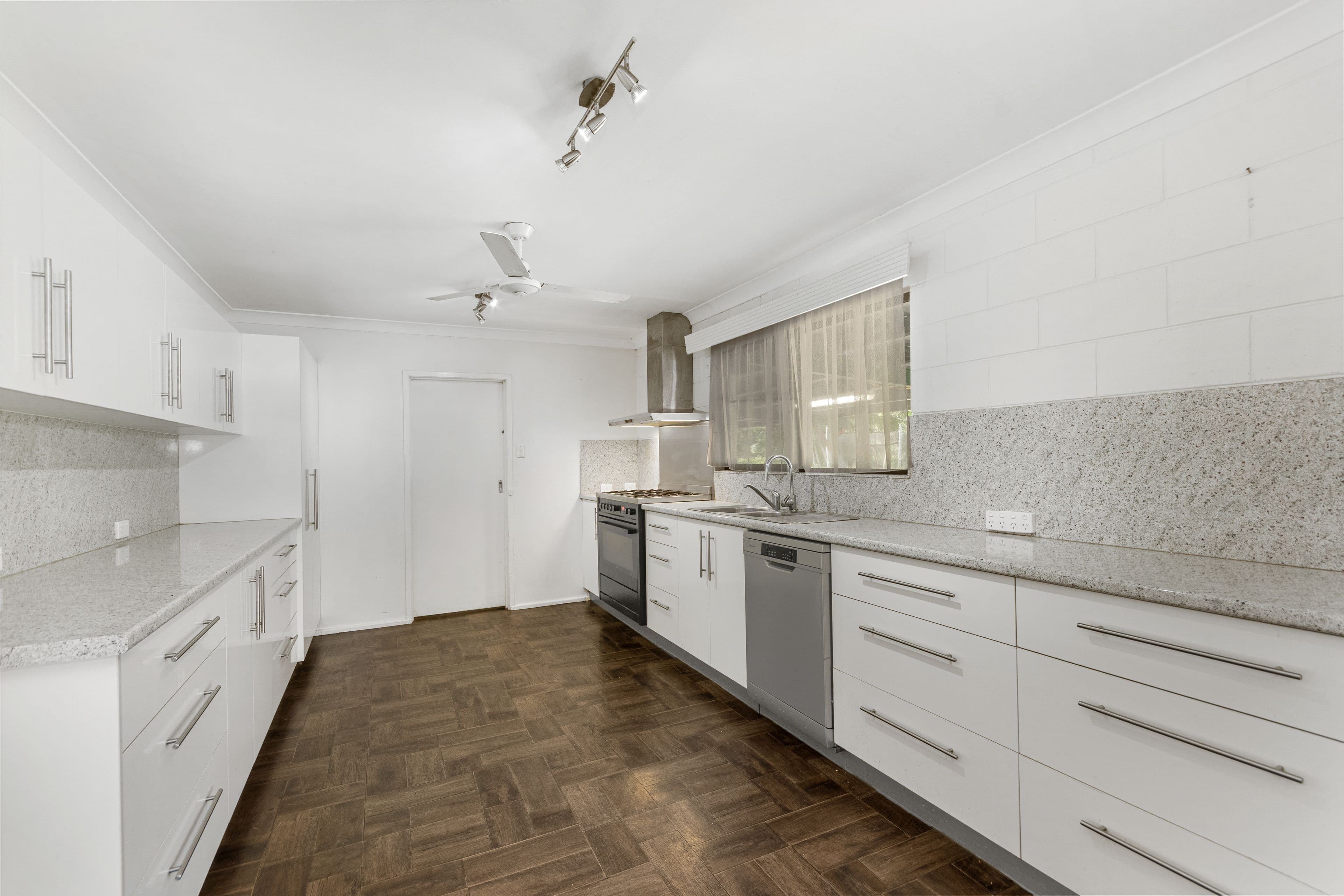 2913 Woodstock Giru Road, Majors Creek QLD 4816, Majors Creek - Thumbnail 6