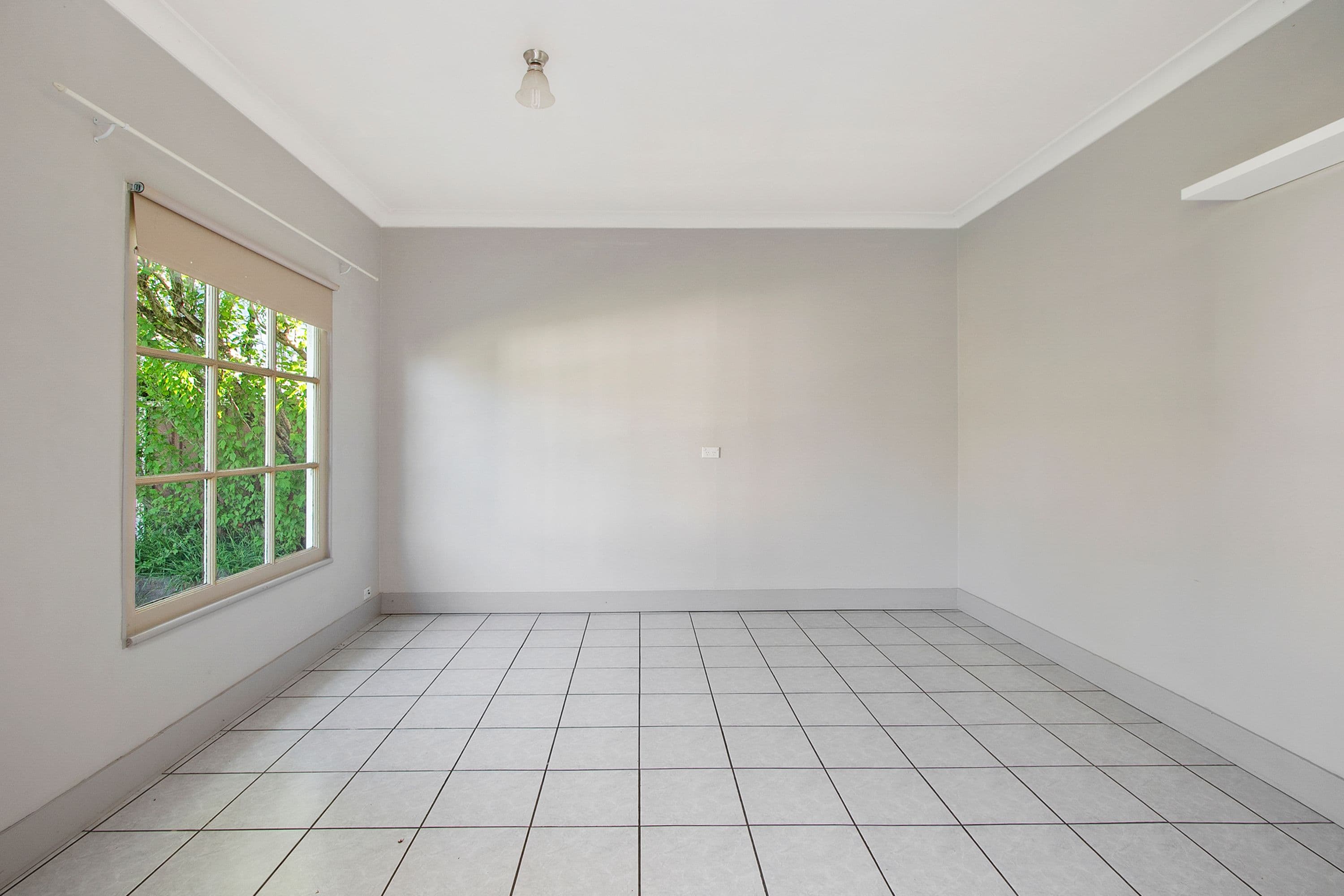 3 Enfield Avenue, North Richmond - Thumbnail 2