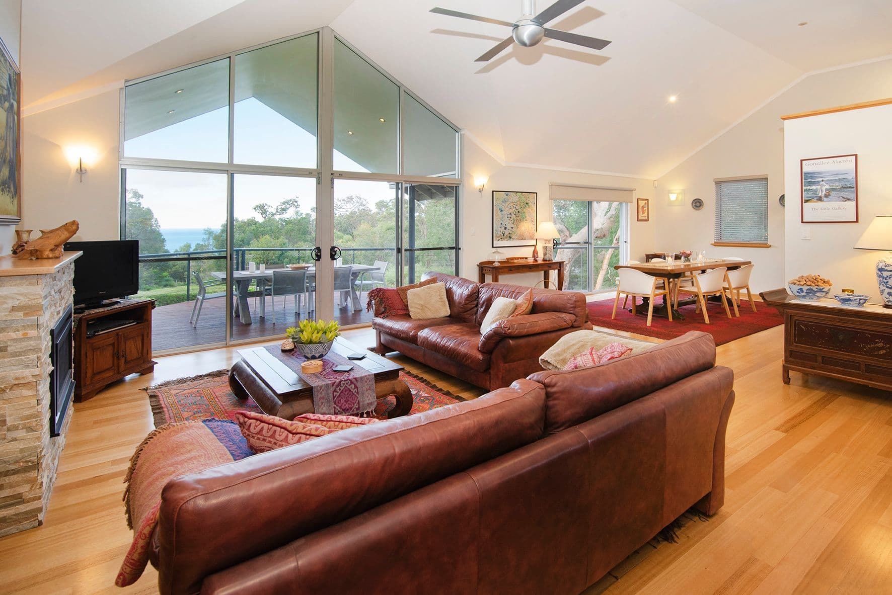 5 Seaview Rise, Eagle Bay WA 6281, Eagle Bay - Thumbnail 4