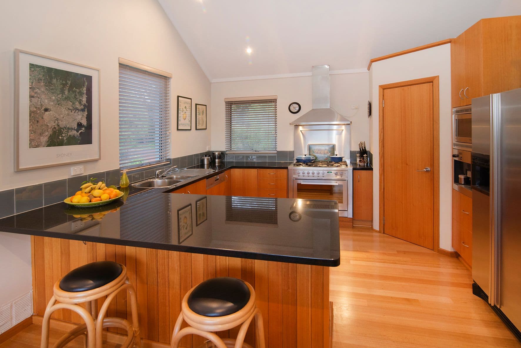 5 Seaview Rise, Eagle Bay WA 6281, Eagle Bay - Thumbnail 5