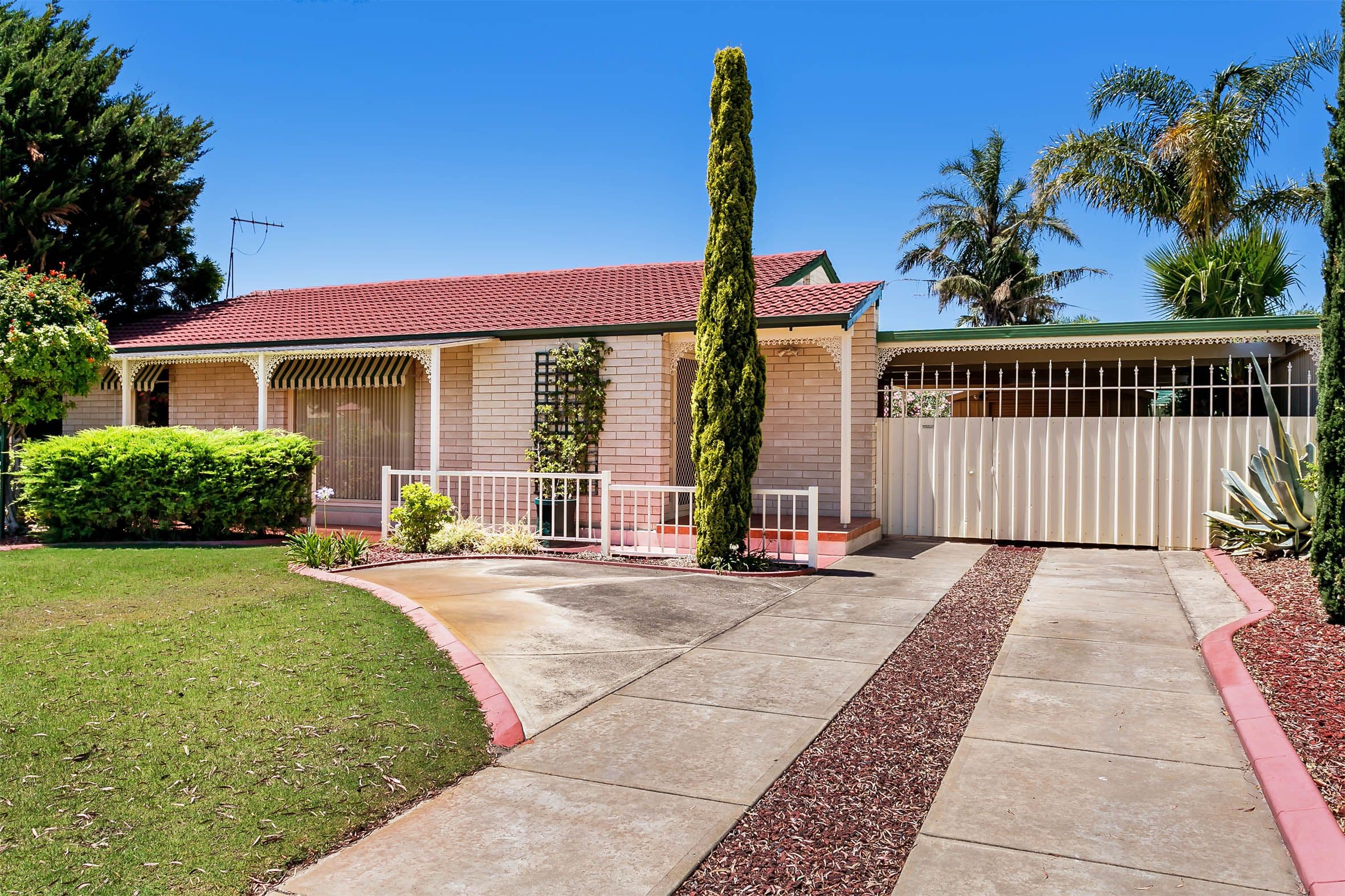 18 Fraser Drive, North Haven SA 5018, North Haven - Image 1