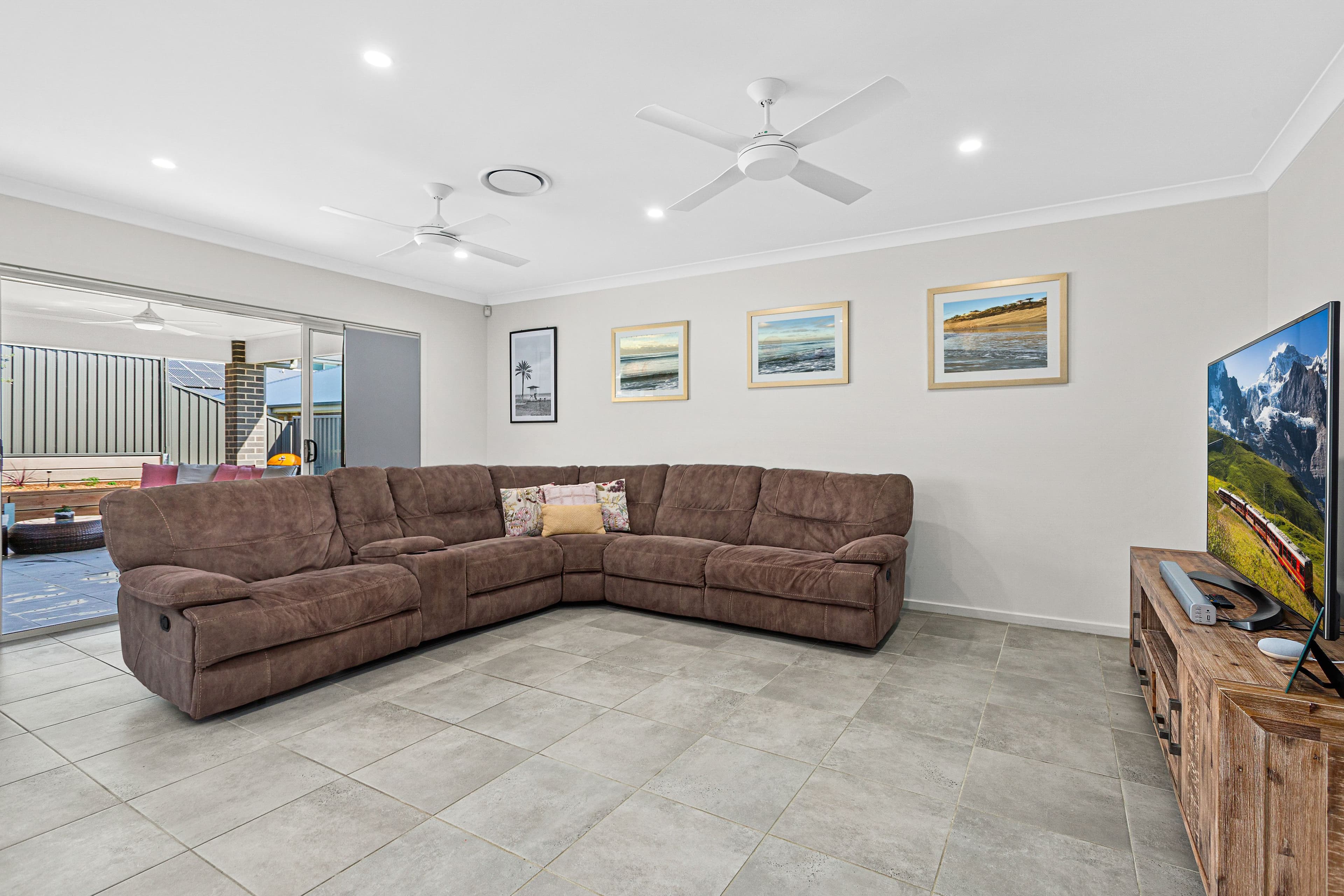 57 Brotheridge Avenue, Calderwood NSW 2527, Calderwood - Thumbnail 2