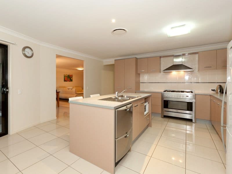 50 Manor Street, EIGHT MILE PLAINS QLD 4113, Eight Mile Plains - Thumbnail 6