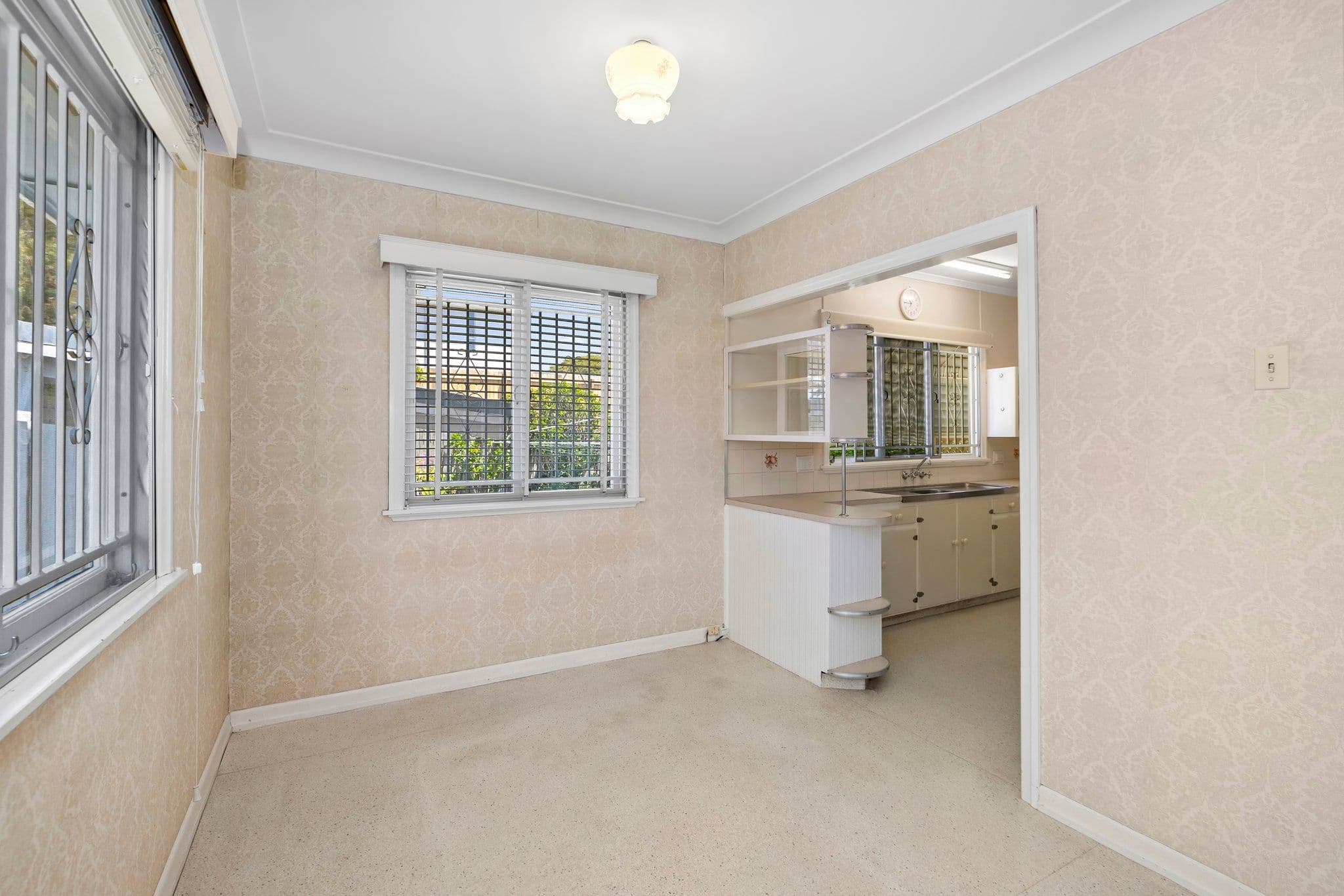 2 Greycliffe Street, Mount Gravatt East QLD 4122, Mount Gravatt East - Thumbnail 4