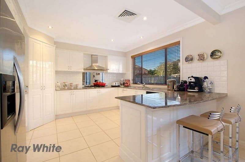 31 Beaumaris Avenue, CASTLE HILL NSW 2154, Castle Hill - Thumbnail 5