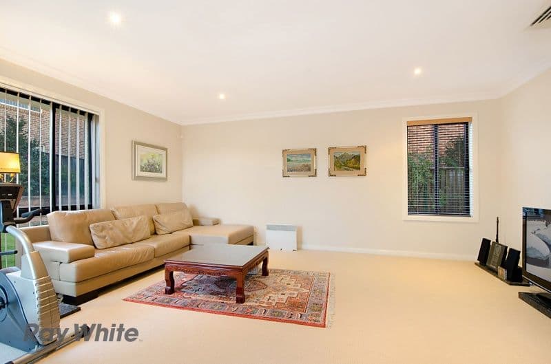 31 Beaumaris Avenue, CASTLE HILL NSW 2154, Castle Hill - Thumbnail 6