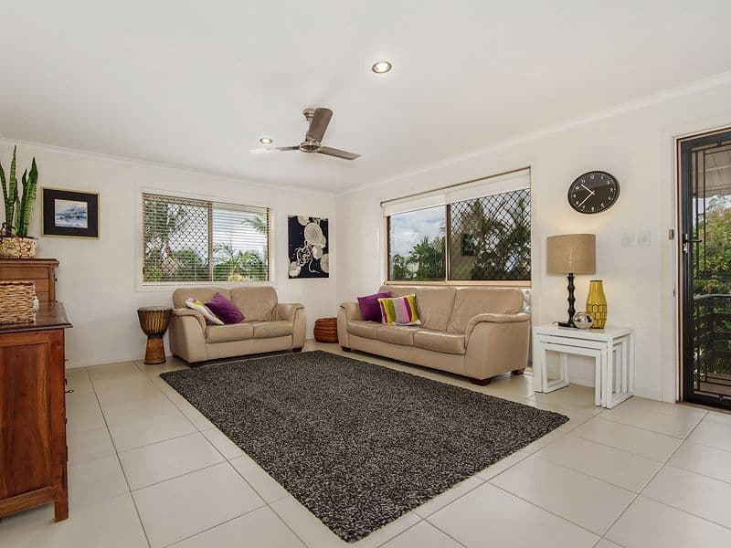 7 Fallon Court, WORONGARY QLD 4213, Worongary - Thumbnail 5