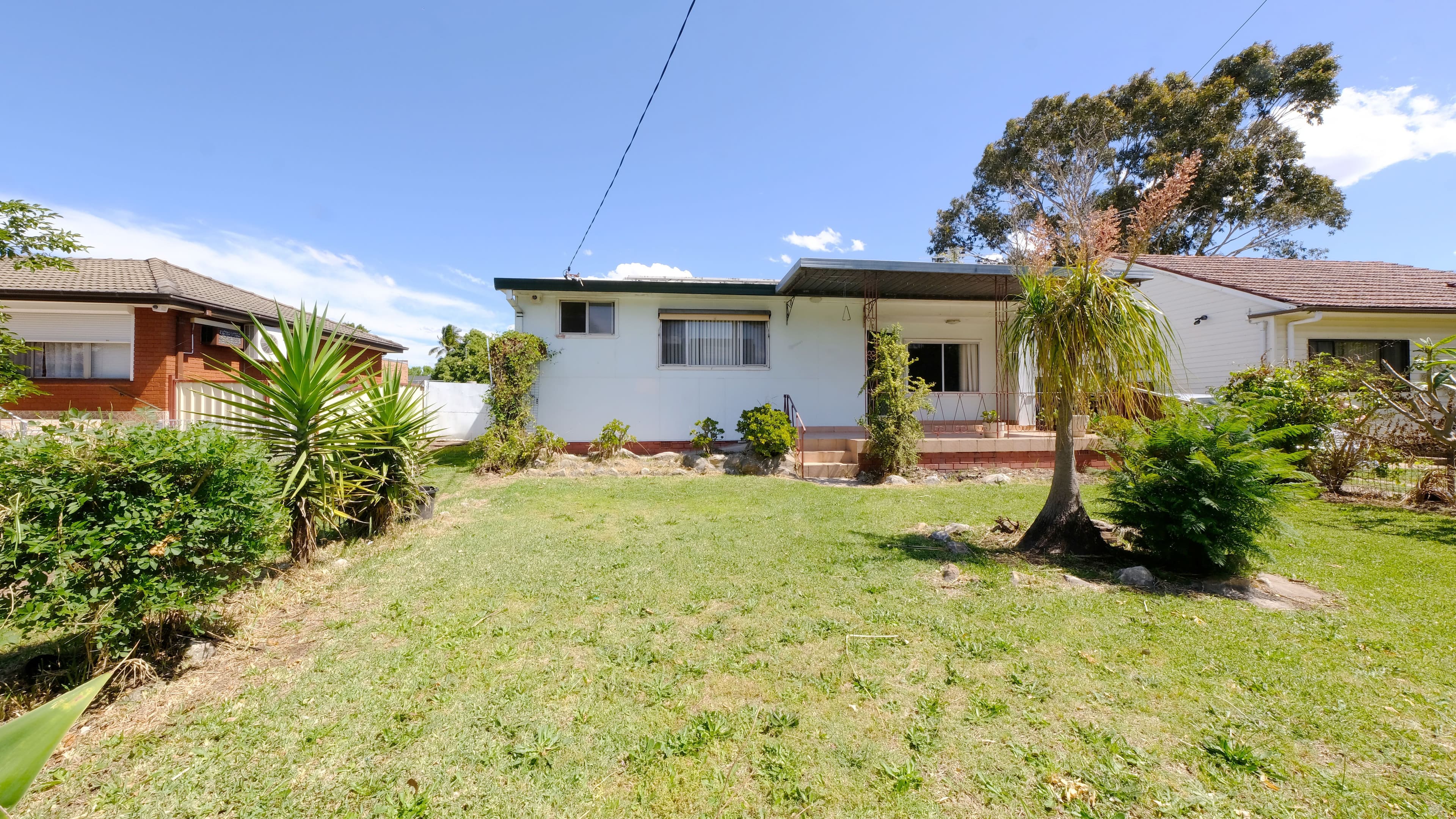 18 Bullecourt Avenue, Milperra NSW 2214, Milperra - Thumbnail 4