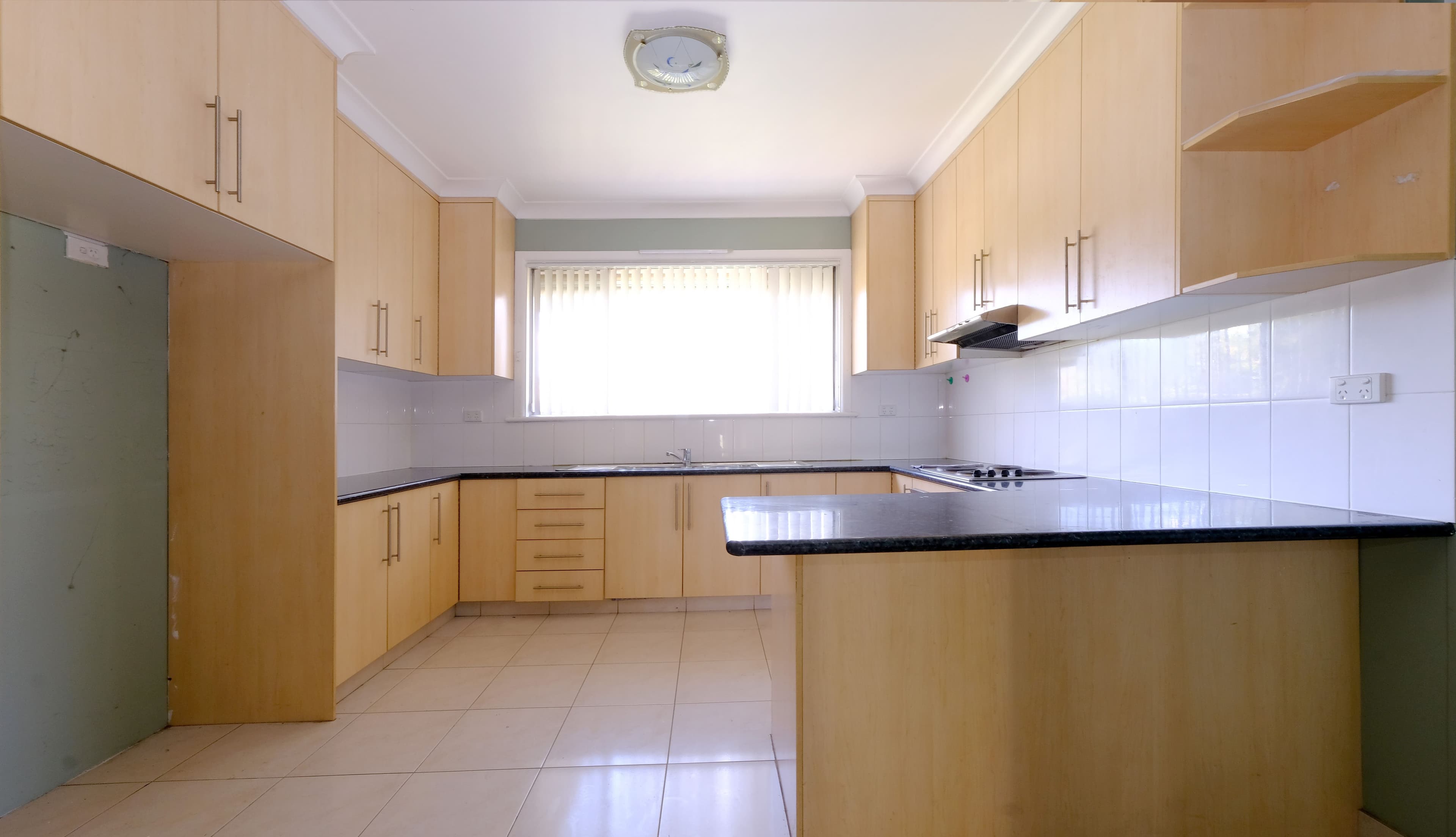 18 Bullecourt Avenue, Milperra NSW 2214, Milperra - Thumbnail 8