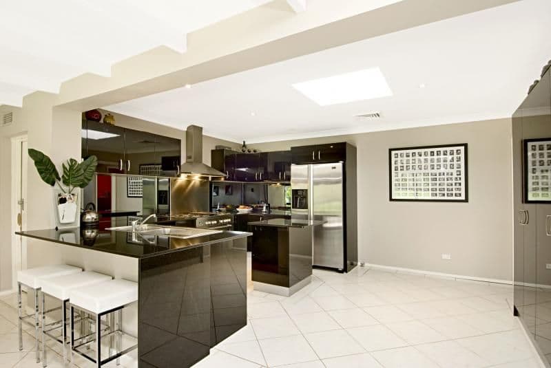 23 Vanessa Avenue, BAULKHAM HILLS NSW 2153, Baulkham Hills - Thumbnail 3