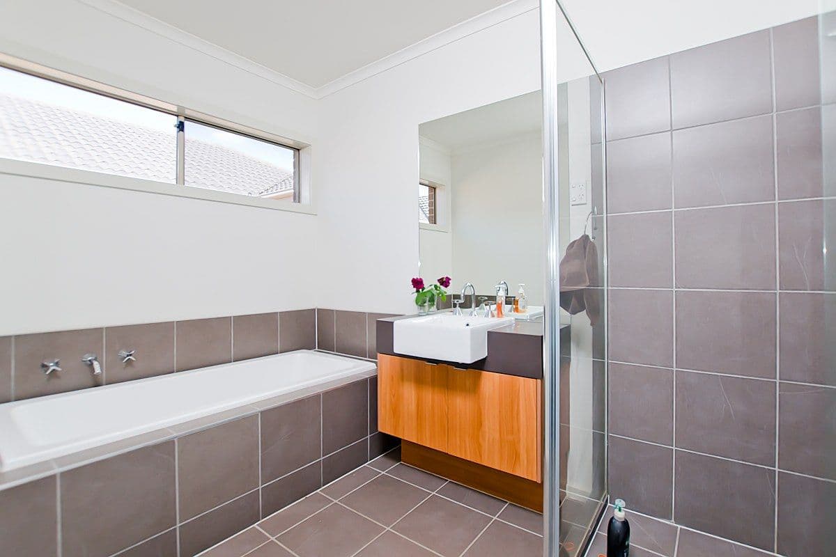 28 Balyang Way, CRAIGIEBURN VIC 3064, Craigieburn - Thumbnail 6