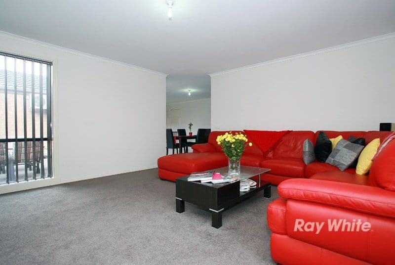 28 Dunferline Crescent, CRANBOURNE VIC 3977, Cranbourne - Thumbnail 8
