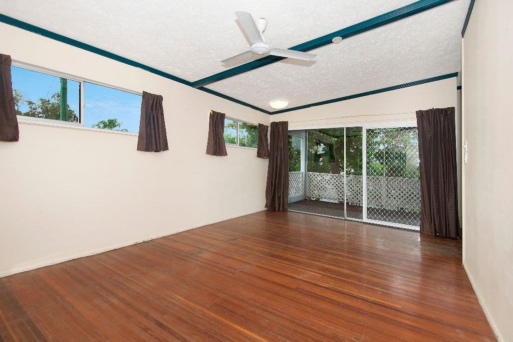 168 Charles Street, Cranbrook QLD 4814, Cranbrook - Thumbnail 4