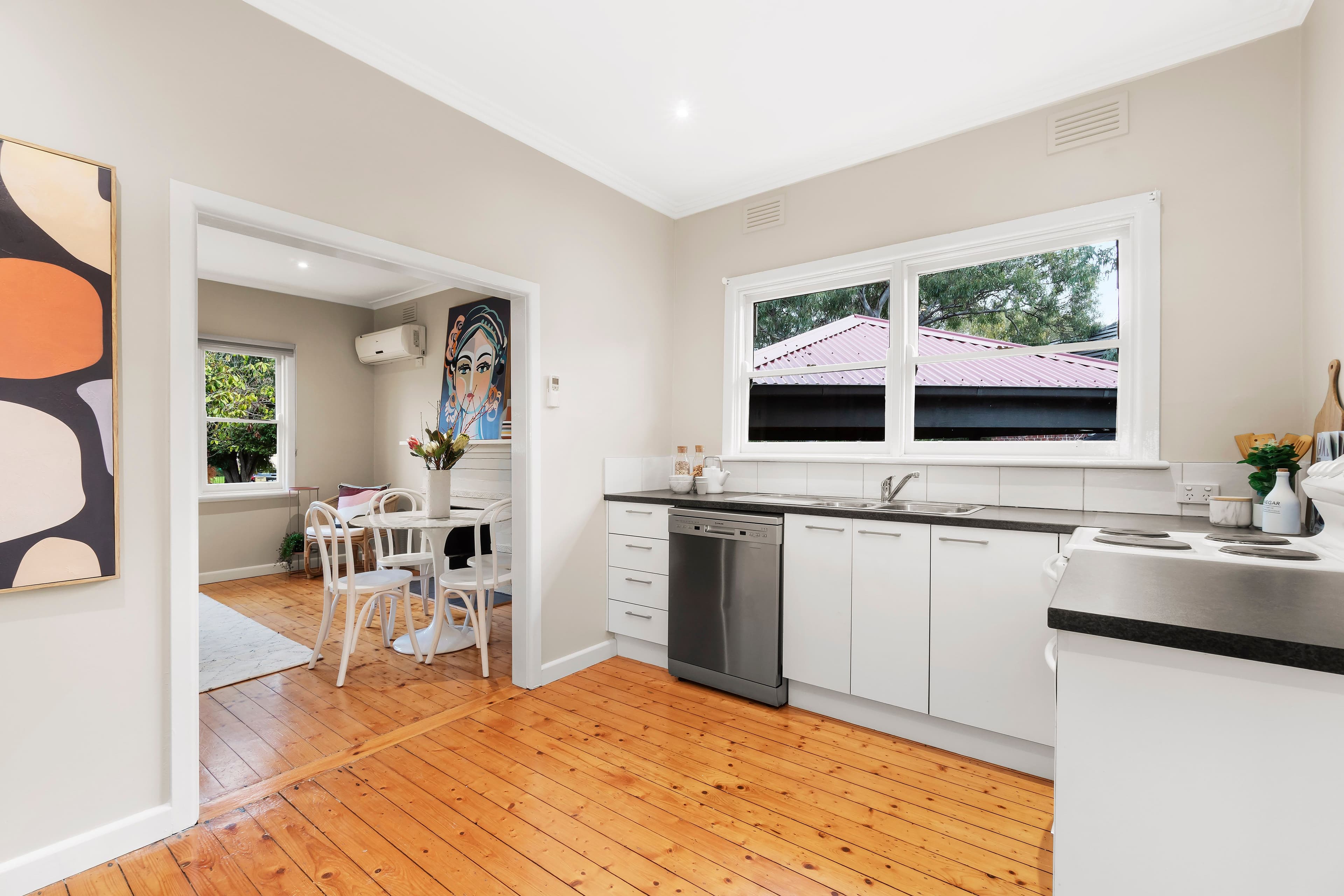 15 Powley Parade, Watsonia VIC 3087, Watsonia - Thumbnail 5