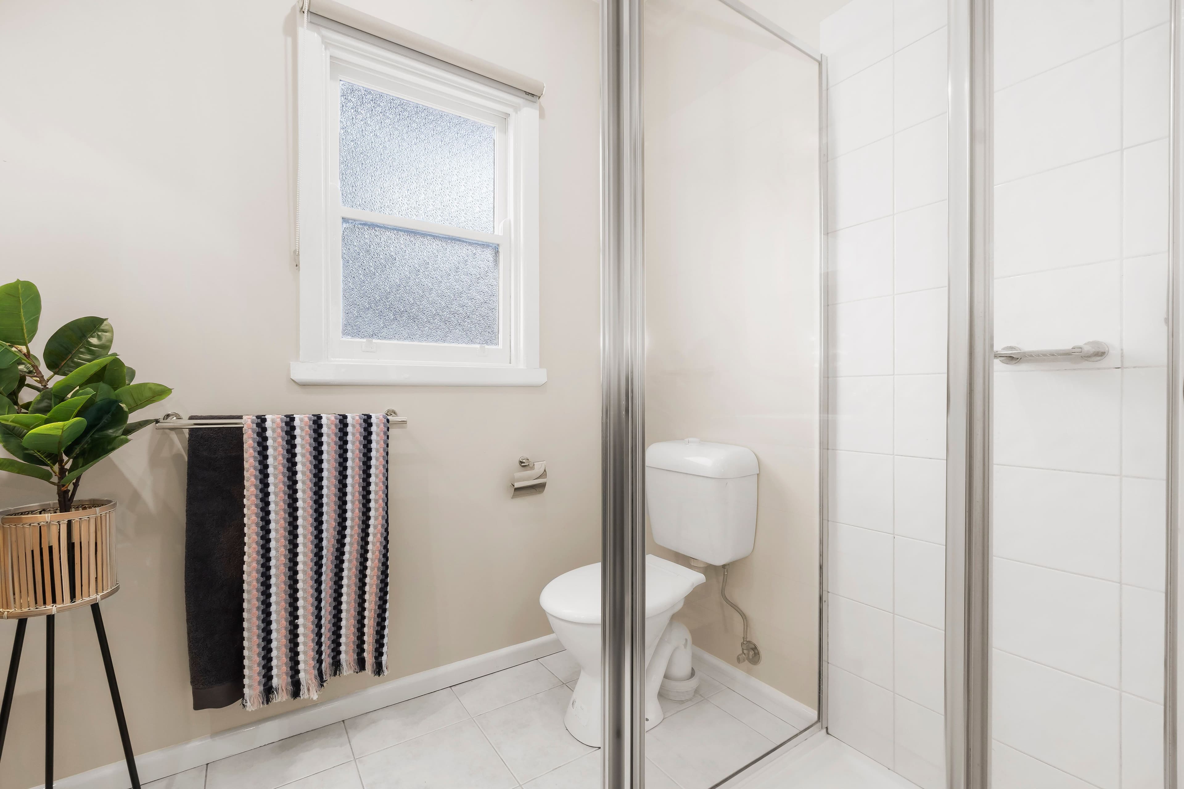 15 Powley Parade, Watsonia VIC 3087, Watsonia - Thumbnail 8