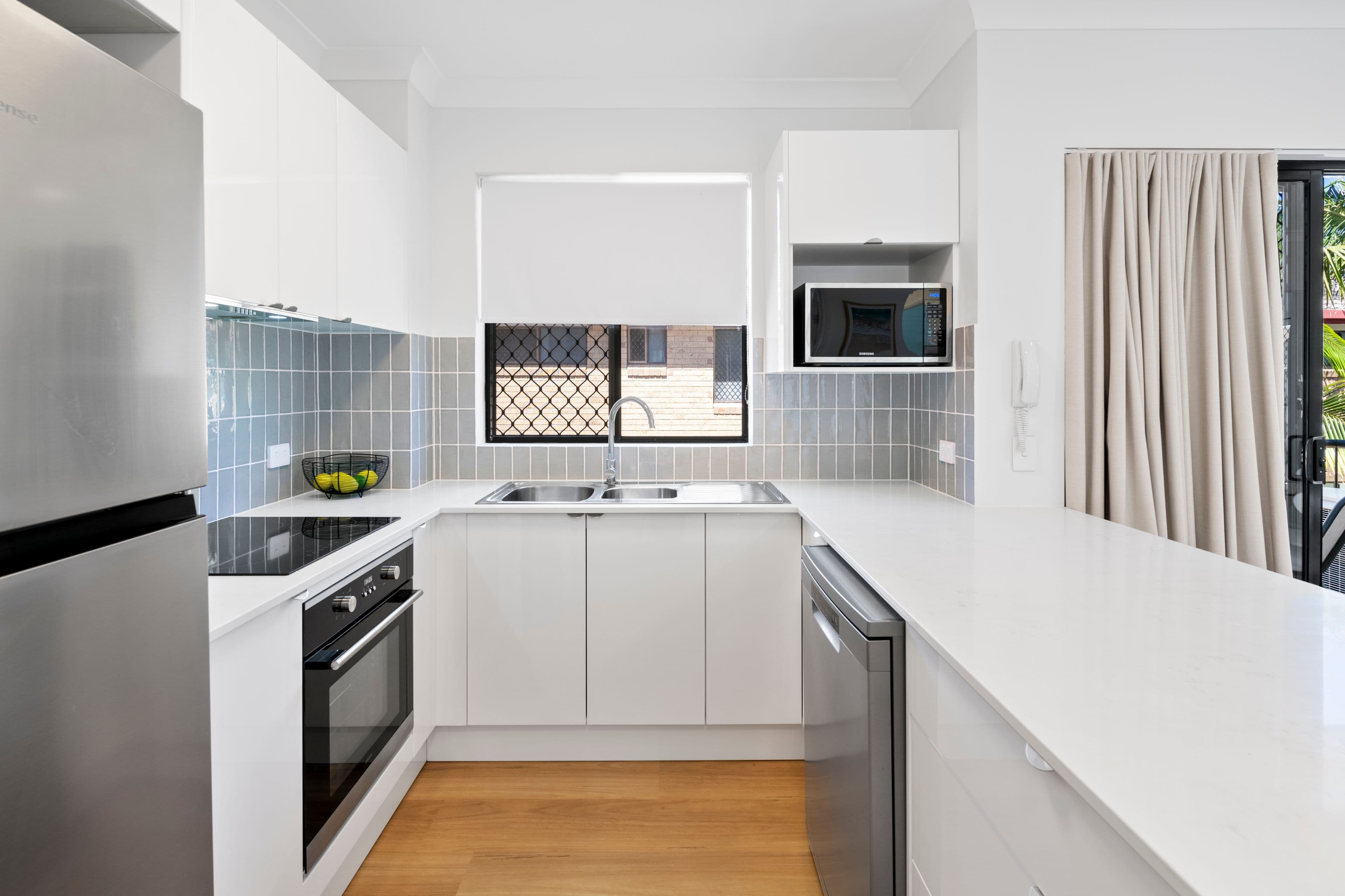 15 Britannia Avenue, Broadbeach QLD 4218, Broadbeach - Thumbnail 6