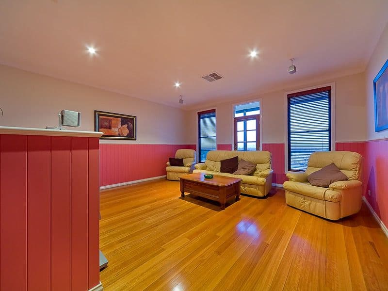 16 Donnington Drive, WODONGA VIC 3690, Wodonga - Thumbnail 2