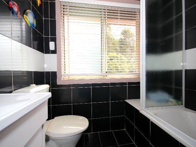 216 Old Kent Road, GREENACRE NSW 2190, Greenacre - Thumbnail 8