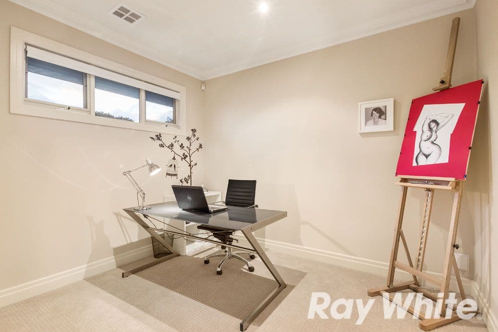 151 St Helena Road, Greensborough VIC 3088, Greensborough - Thumbnail 8