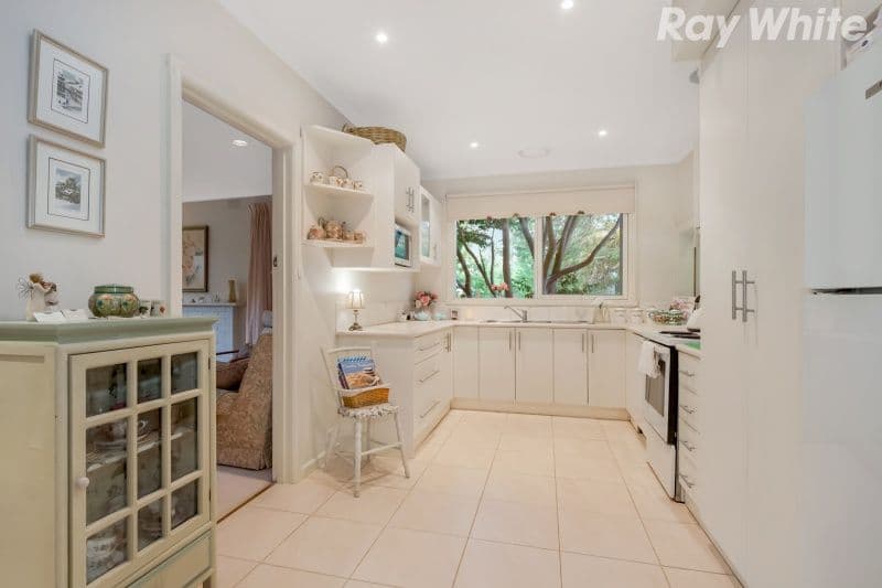 54 Pascoe Avenue, Croydon VIC 3136, Croydon - Thumbnail 4