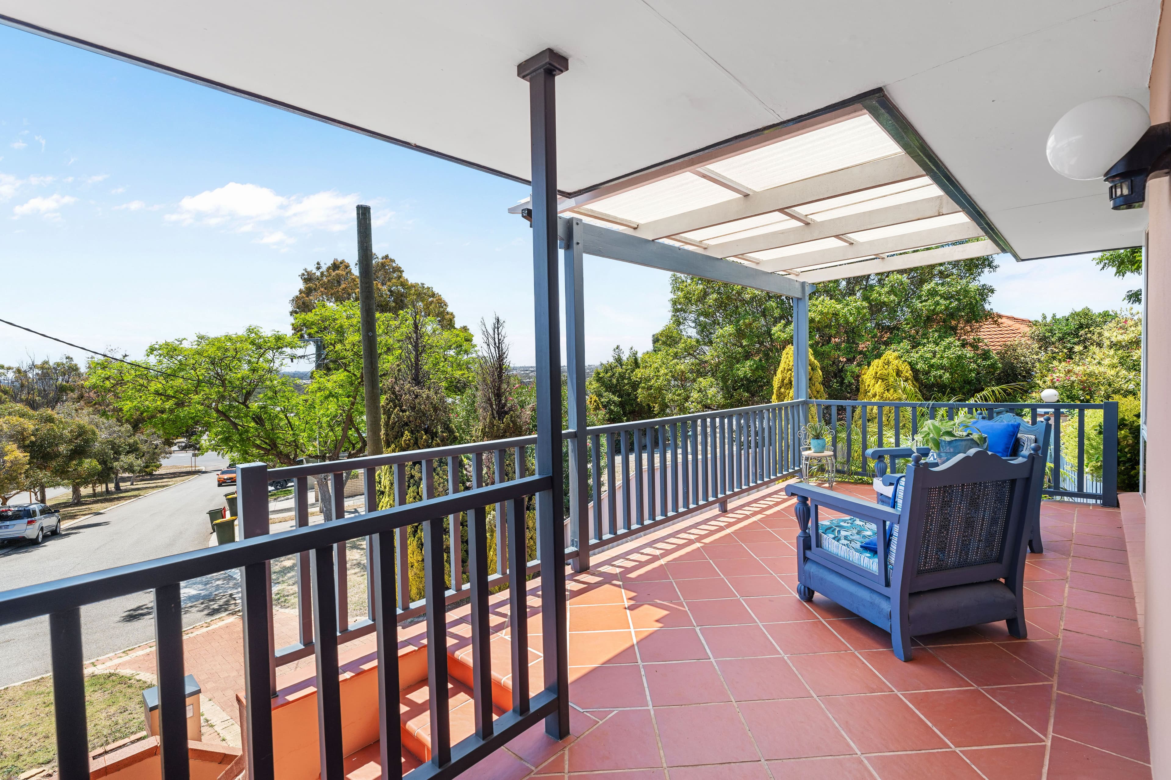 10 Hadley Place, Karrinyup WA 6018, Karrinyup - Thumbnail 4