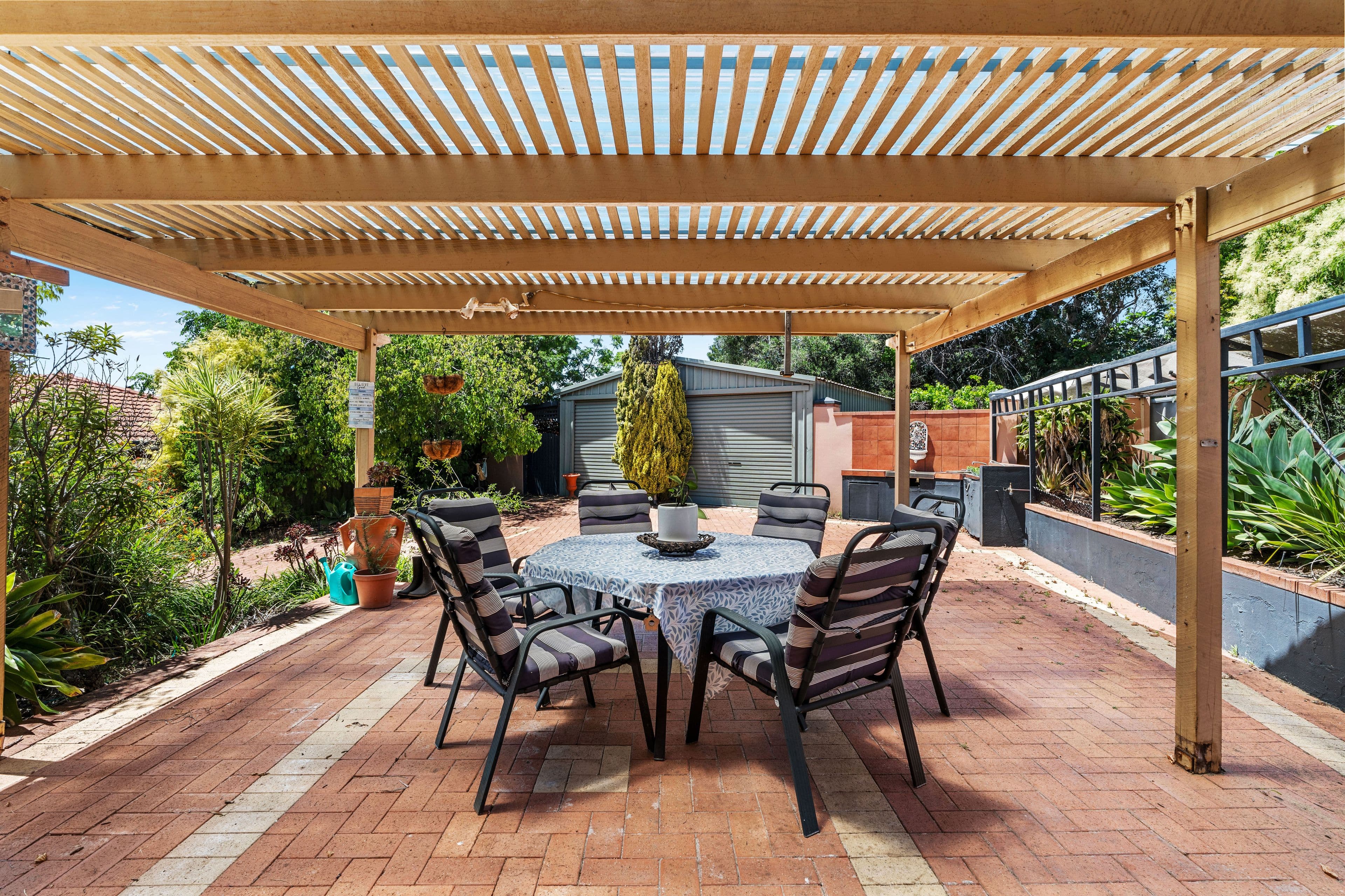 10 Hadley Place, Karrinyup WA 6018, Karrinyup - Thumbnail 7