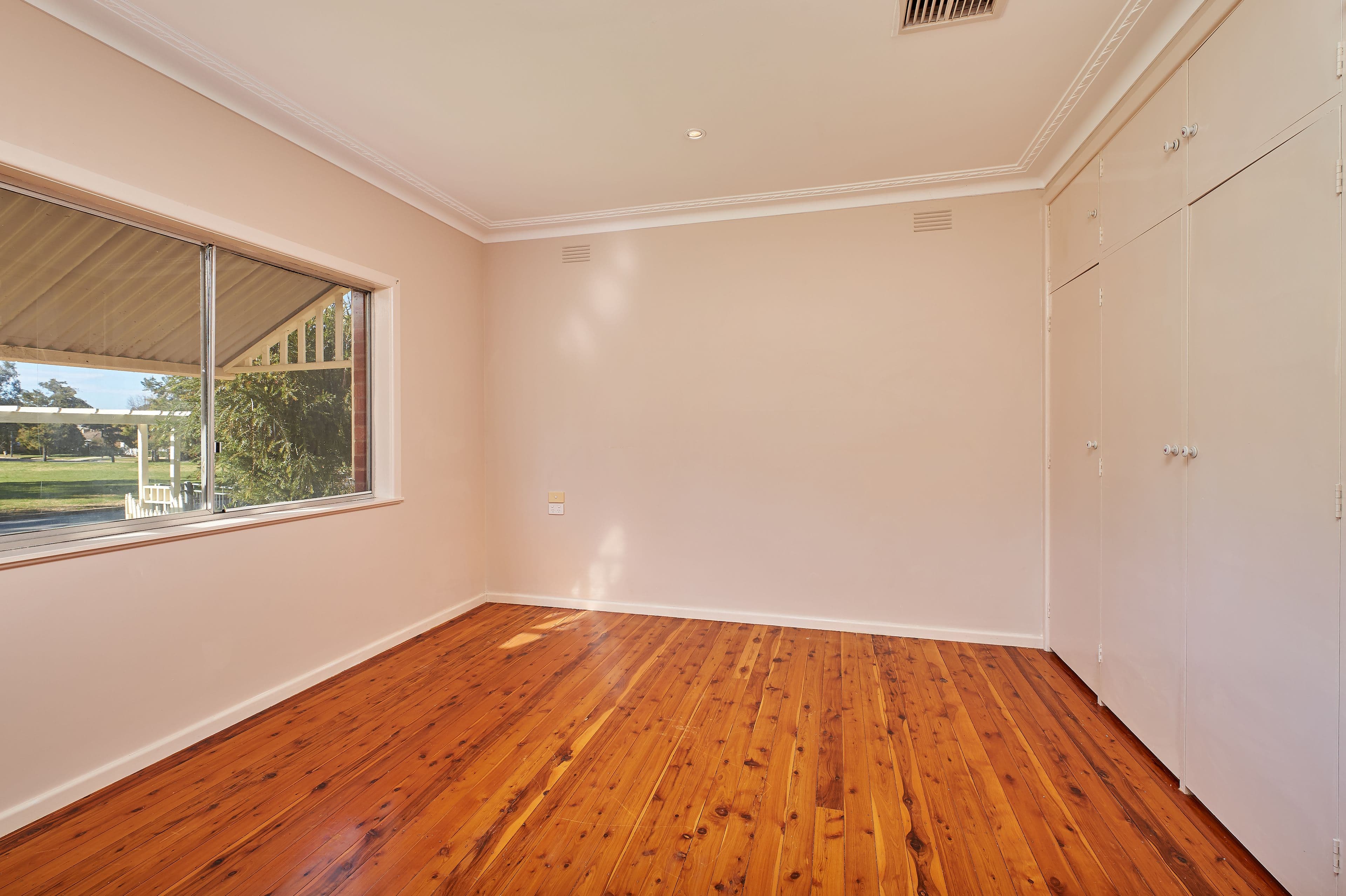 18 Boronia Street, Kooringal - Thumbnail 5