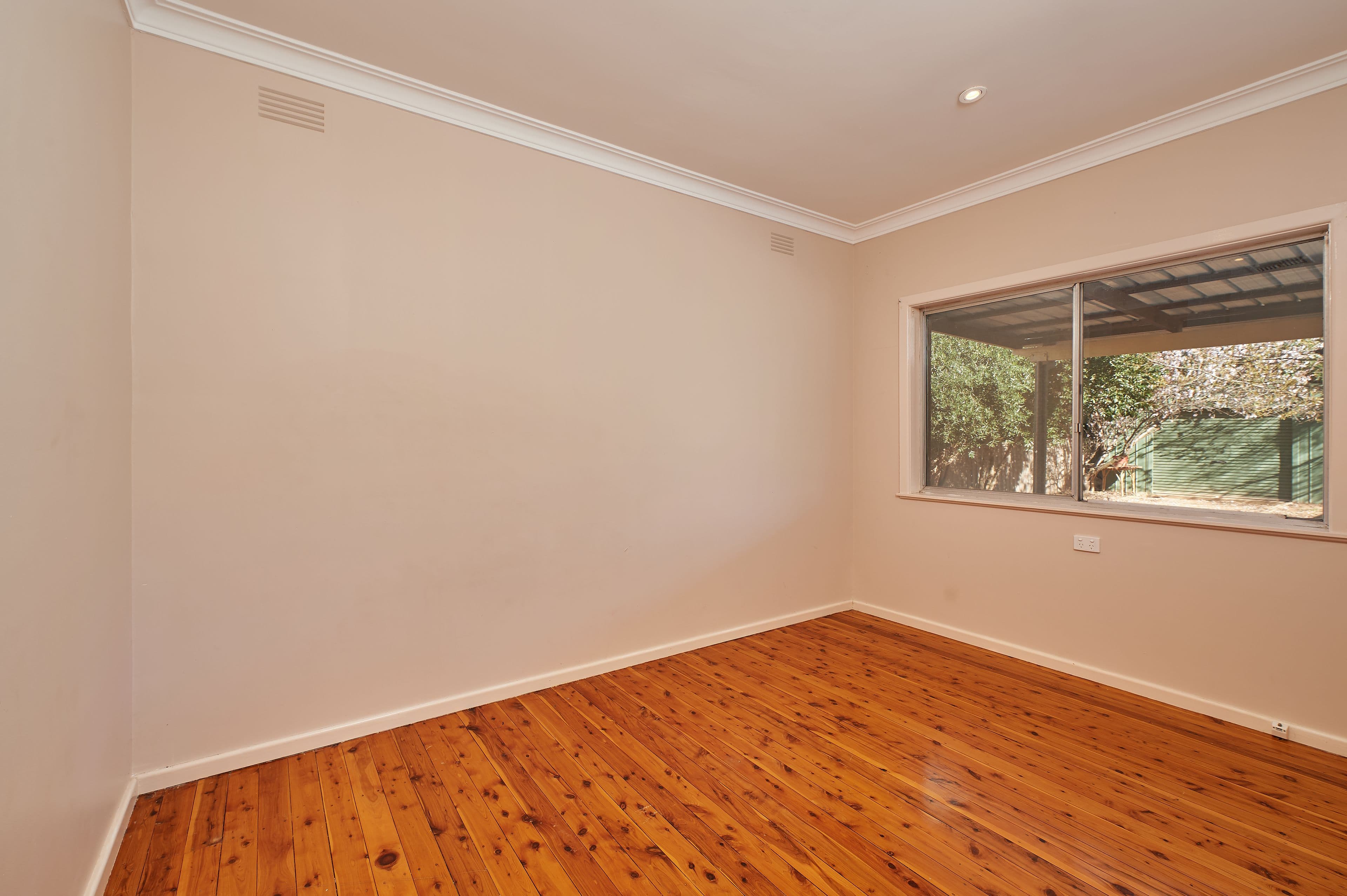 18 Boronia Street, Kooringal - Thumbnail 6