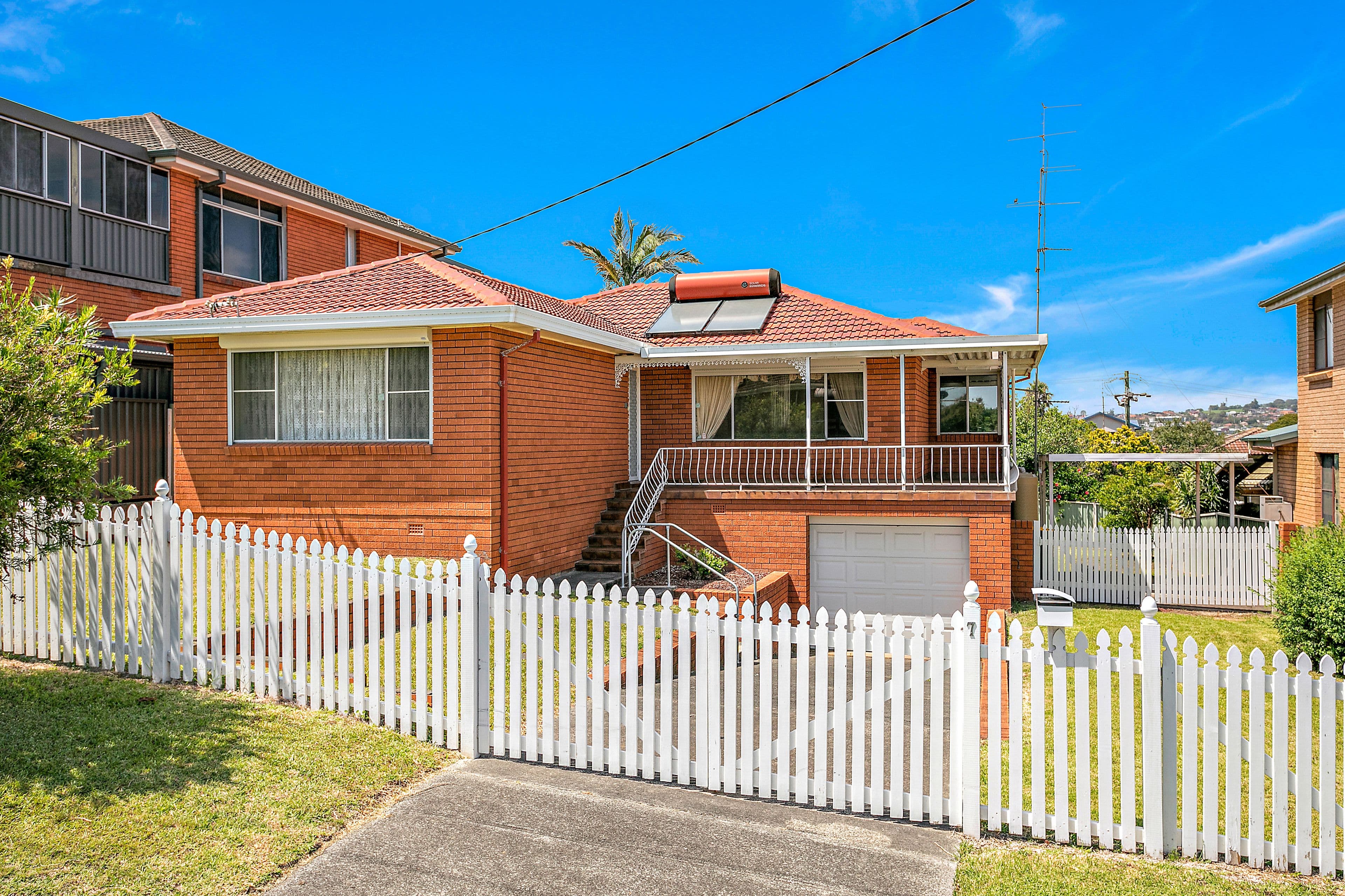 7 Beaurepaire Avenue, Mount Warrigal NSW 2528, Mount Warrigal - Image 1