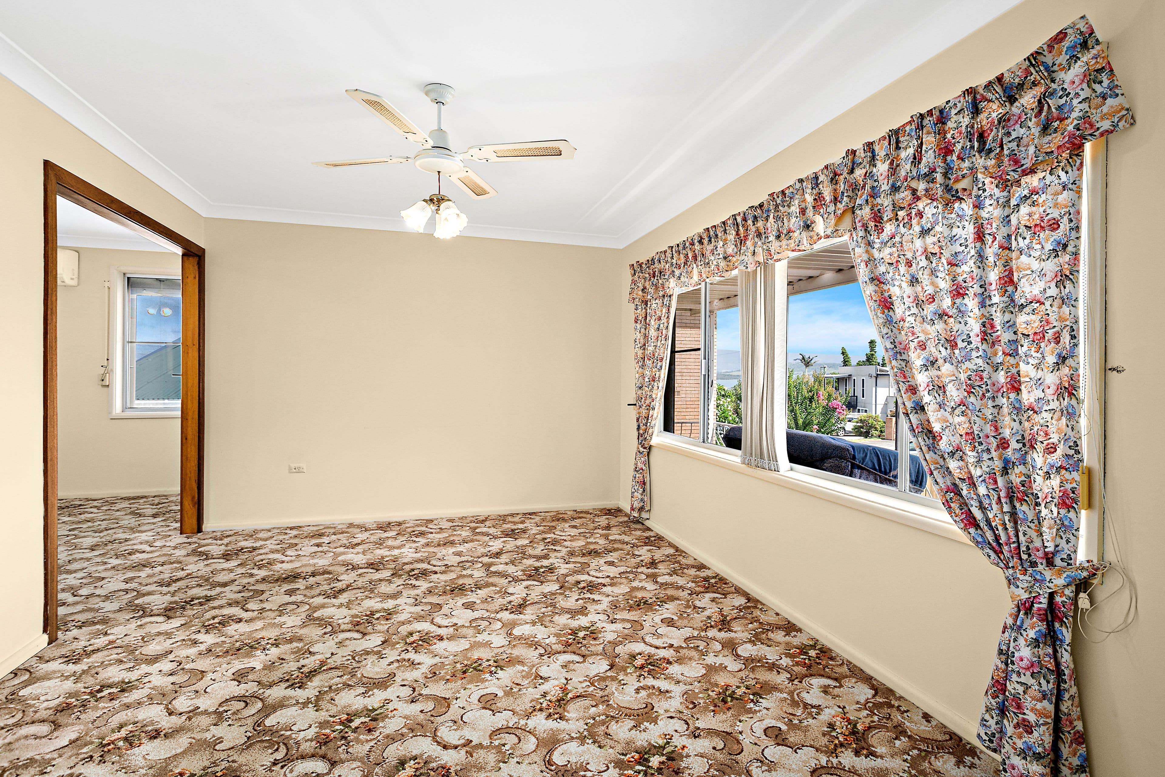 7 Beaurepaire Avenue, Mount Warrigal NSW 2528, Mount Warrigal - Thumbnail 2