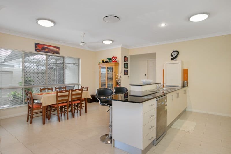 27 Woodrose Drive, MOUNT SHERIDAN QLD 4868, Mount Sheridan - Thumbnail 4