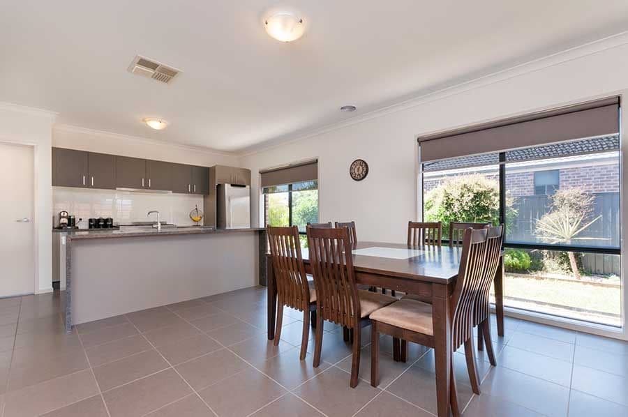 19 Ebony Circuit, Craigieburn VIC 3064, Craigieburn - Thumbnail 3