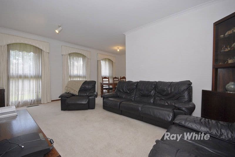 5 Saxon Avenue, WANTIRNA VIC 3152, Wantirna - Thumbnail 3