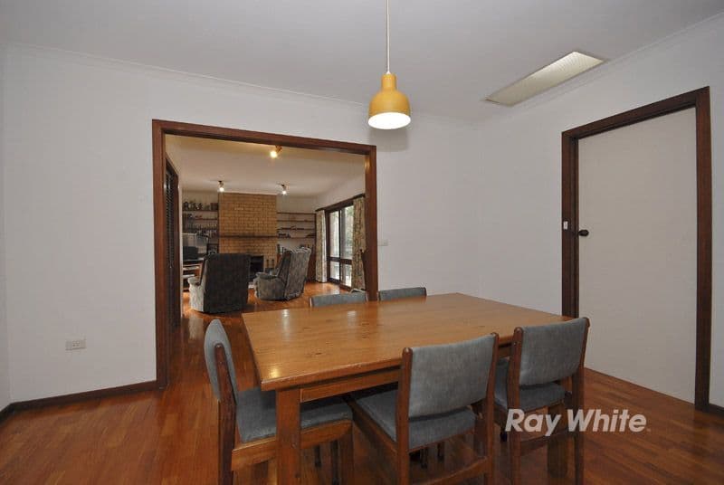 5 Saxon Avenue, WANTIRNA VIC 3152, Wantirna - Thumbnail 5