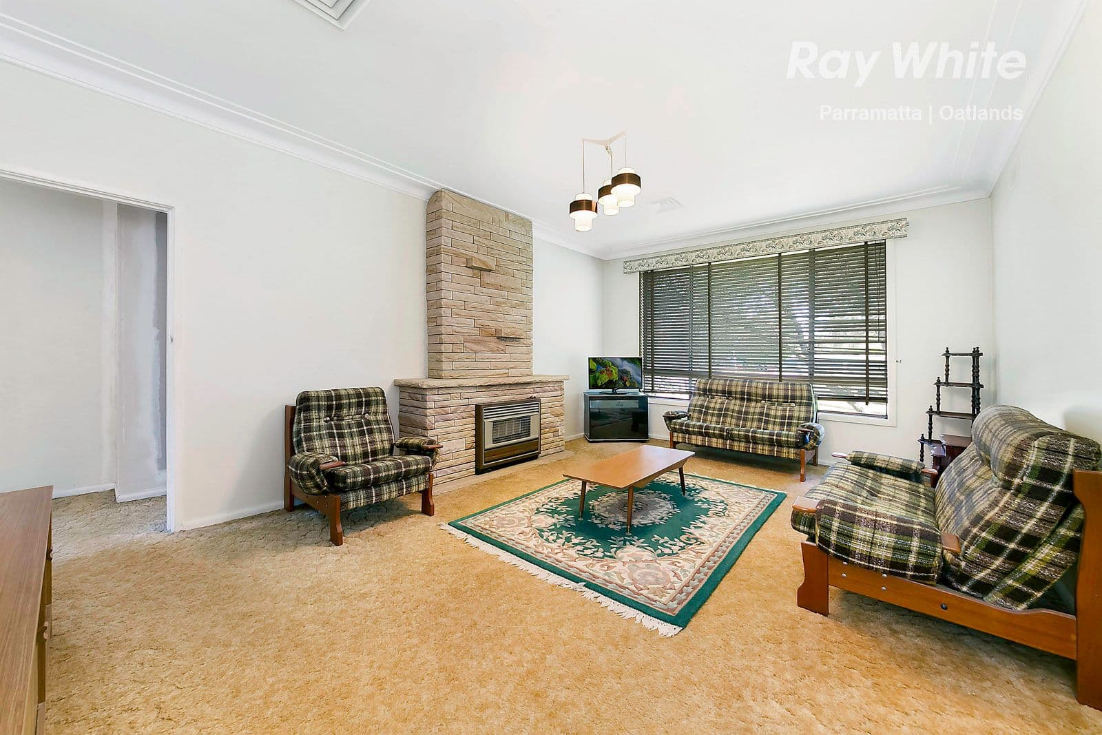 4 Thomas Clarke Street, Westmead - Thumbnail 2