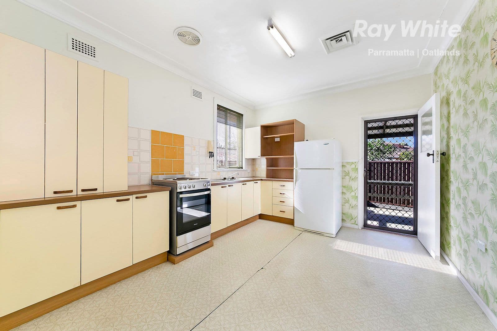 4 Thomas Clarke Street, Westmead - Thumbnail 4