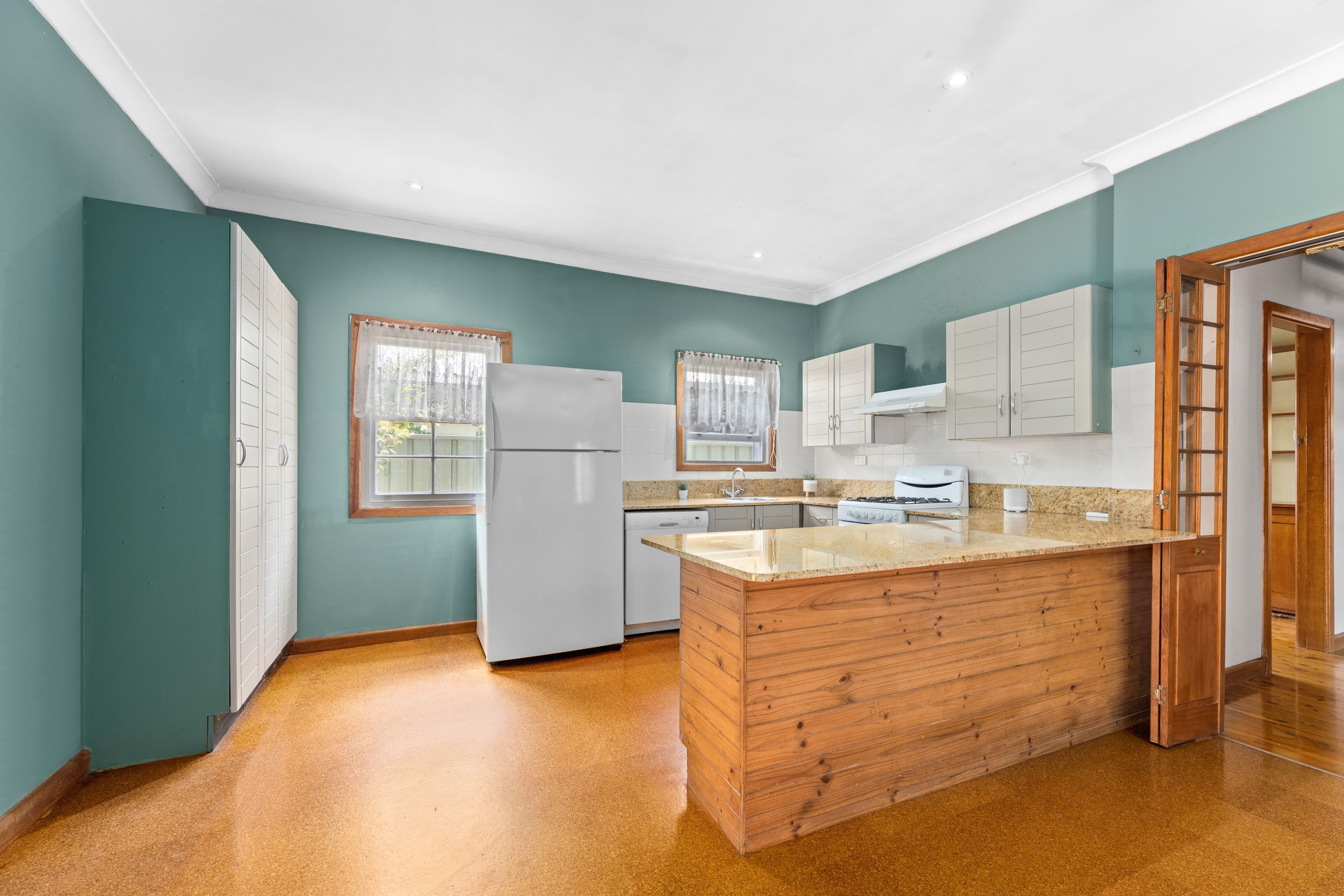 442 President Avenue, Kirrawee NSW 2232, Kirrawee - Thumbnail 4