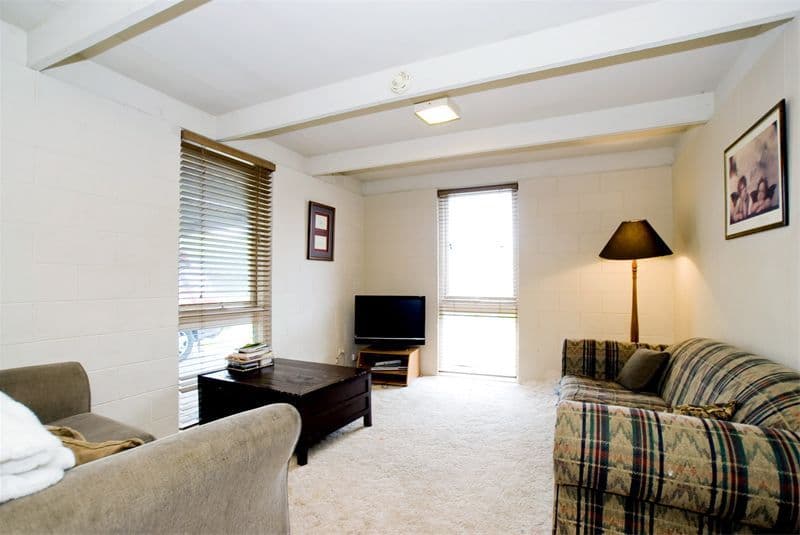 1  Albany Crescent, ASPENDALE VIC 3195, Aspendale - Image 1