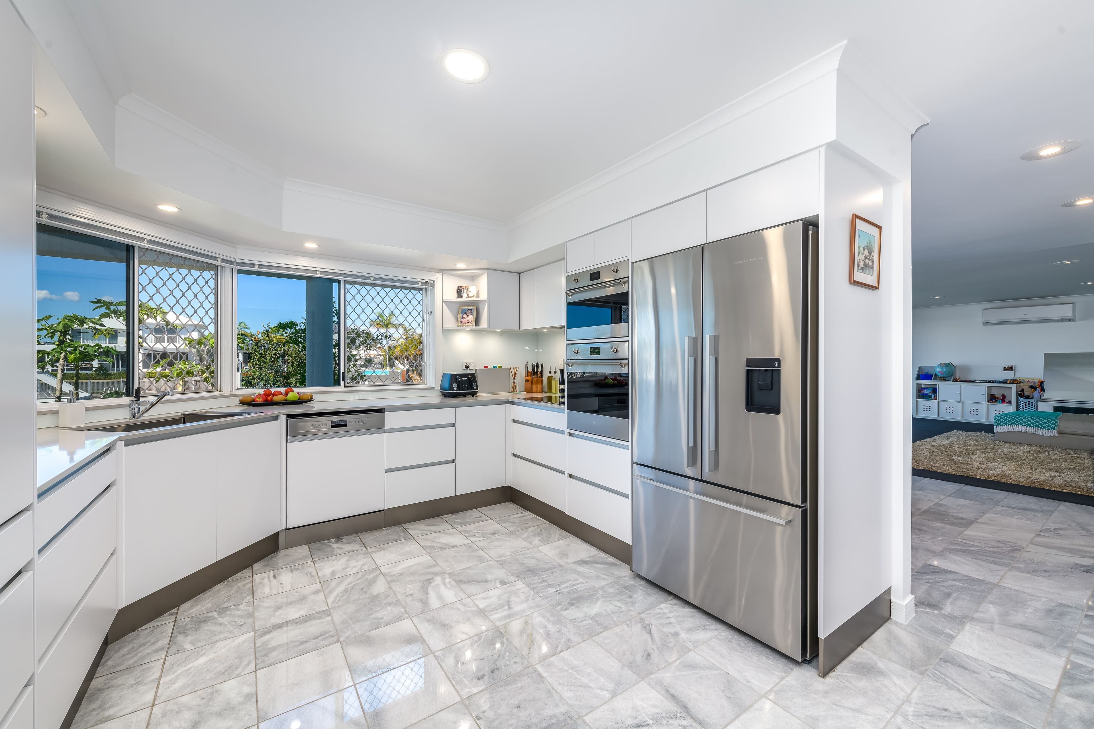 127 Pebble Beach Drive, Runaway Bay QLD 4216, Runaway Bay - Thumbnail 7