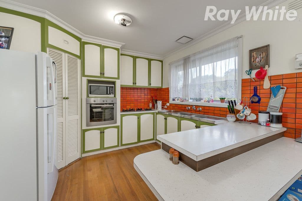 178 Watsonia Road, Watsonia VIC 3087, Watsonia - Thumbnail 5