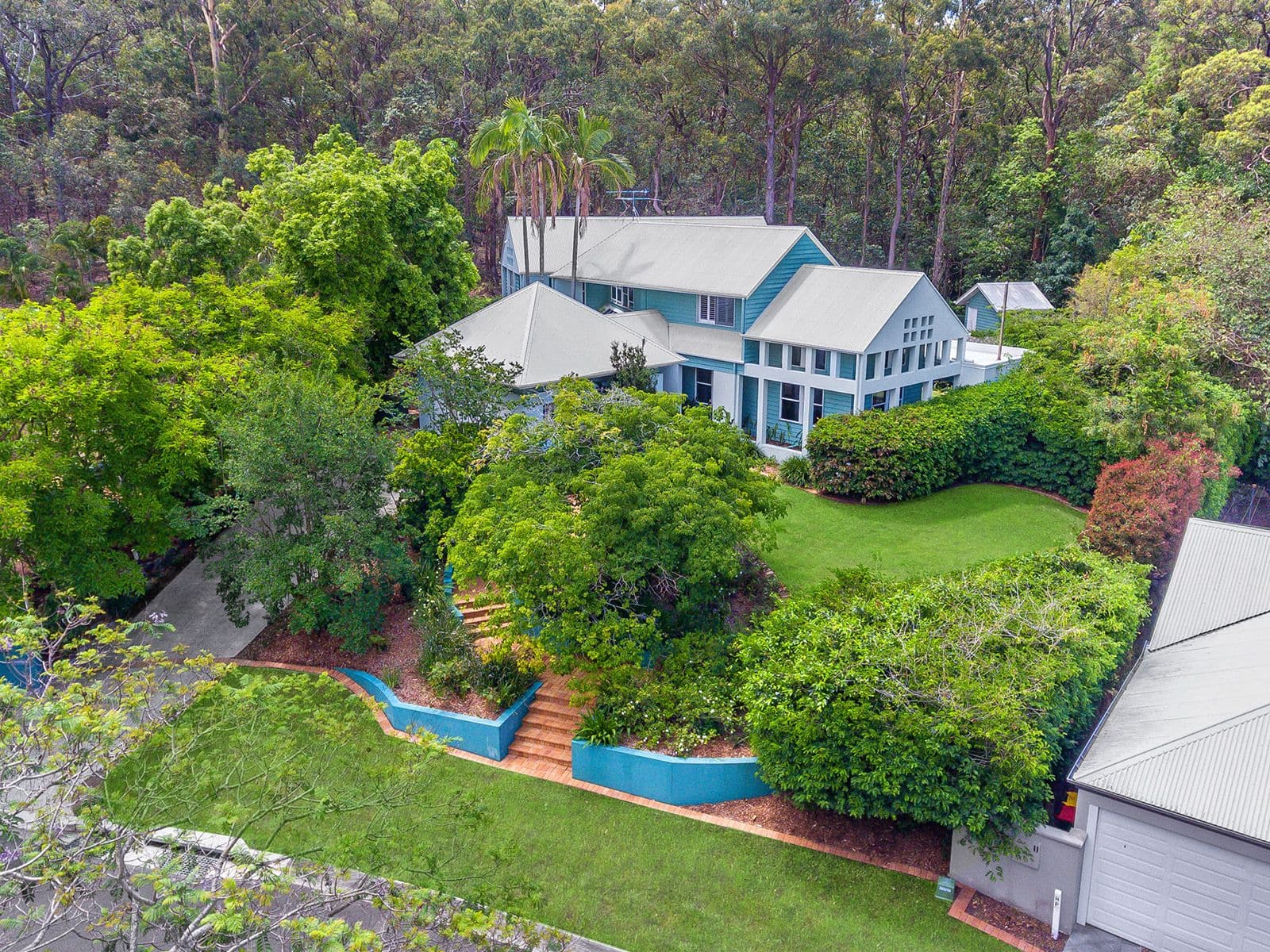 11 Tipuana Place, Bardon QLD 4065, Bardon - Thumbnail 2